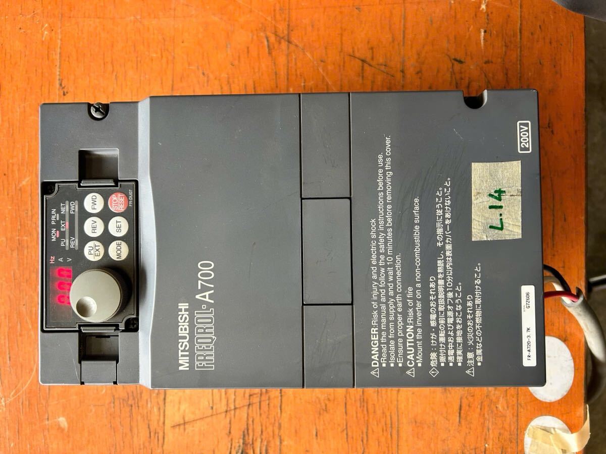 L14 MITSUBISHI INVERTER FR-A720-3.7K 動作確認済み拍卖