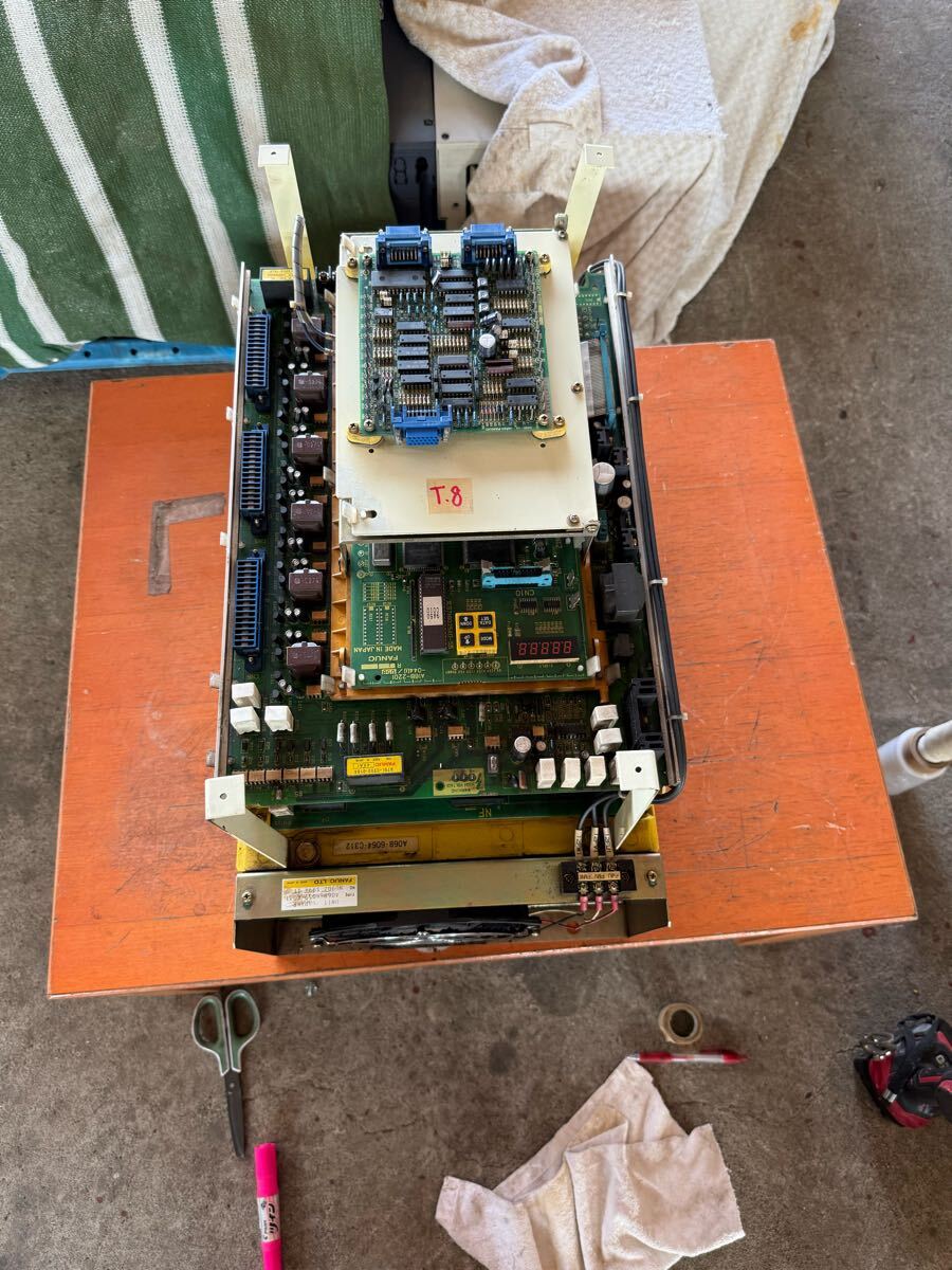 T8 FANUC UNIT AMPLIFIER A06B-6059-k031拍卖