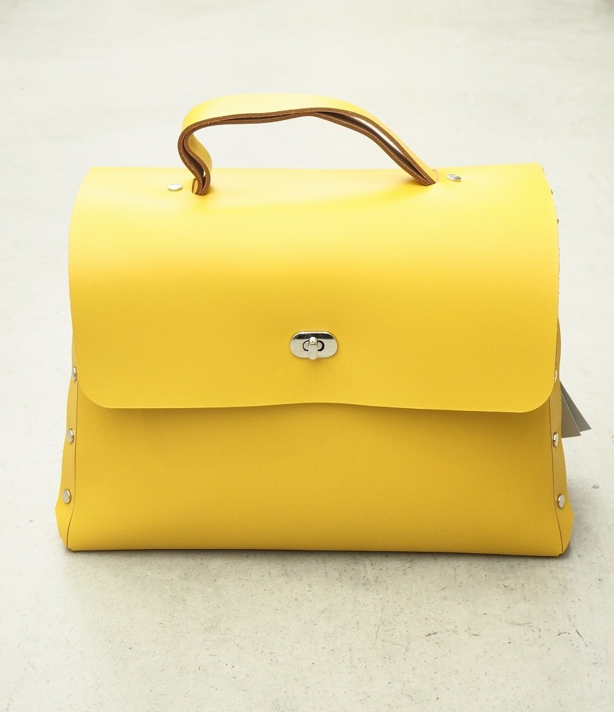 新品 Hender Scheme エンダースキーマ assemble hand bag flap アッセンブル レザー バッグ ショルダー 2WAY li-rb-afl サイズL 黄色412P▲拍卖