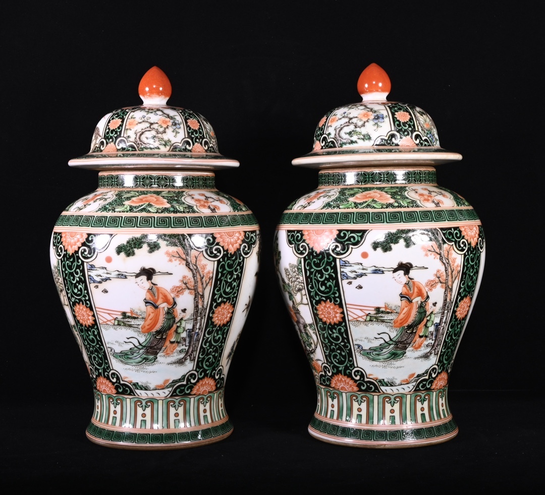 旧蔵 清 康熙年製 五彩古彩人物物語紋 将軍缶一対 陶芸 磁器 中国磁器 極細工 中国古玩 古美術 骨董品 204-08拍卖