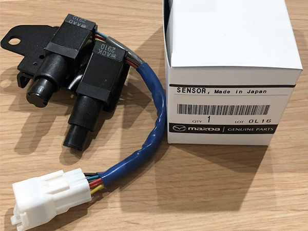 送料無料 マツダ 純正 RX-7 FC3S スロットル ポジション センサー サバンナ RX7 後期 センサー スロットル Throttle Position Sensor ドア拍卖