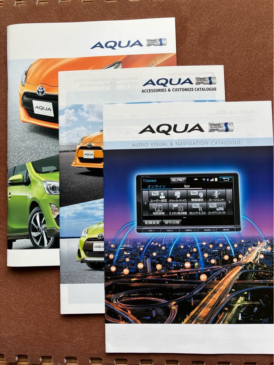 【送料無料】【即決】 自動車 カタログ トヨタ アクア TOYOTA 10系 2015年 平成27年拍卖