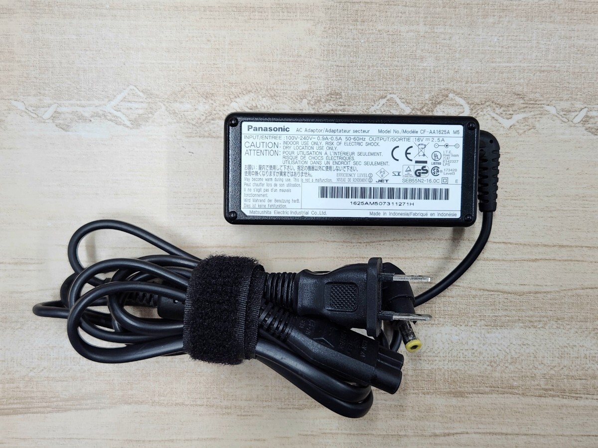 【送料無料】Panasonic 純正ACアダプター CF-AA1625A M5 16V 2.5A CF-W5/T5/R5/Y4/W4/T4/R4/Y2/W2/T2/R3/R2/T1シリーズ専用拍卖