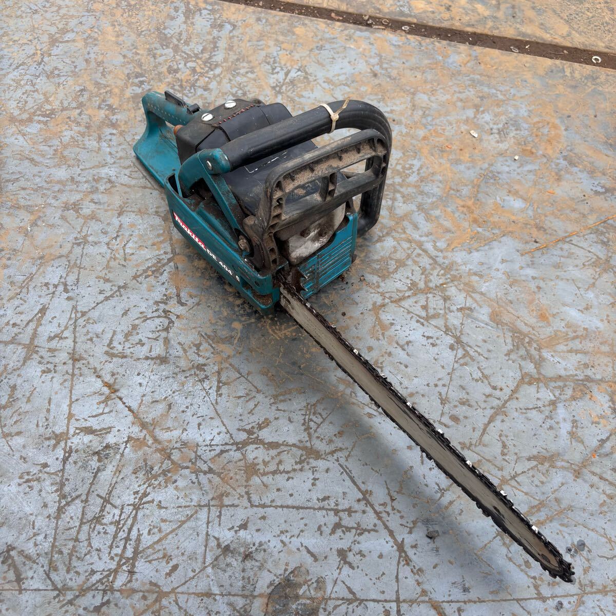 送料無料 makita マキタ エンジンチェーンソー チェンソー DE4040 エンジンチェンソー RYOBI リョービ 新ダイワ ゼノア KOMATSU拍卖