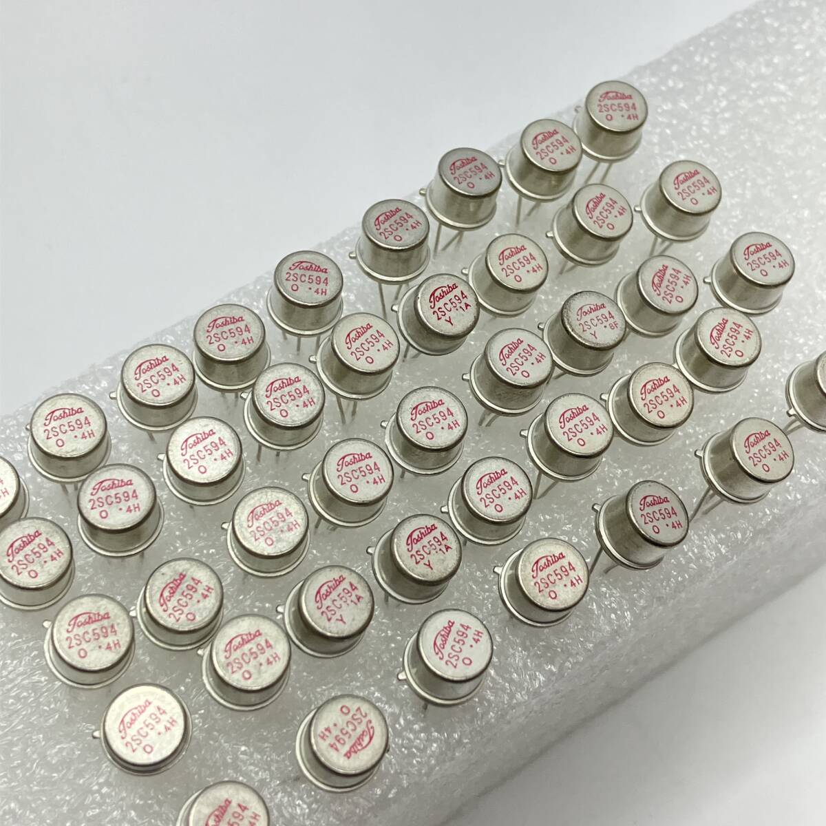 (志)【未使用】東芝/TOSHIBA トランジスタ 2SC594 42個セット 部品 パーツ(検)真空管アンプ オーディオ機器(I)0413P拍卖