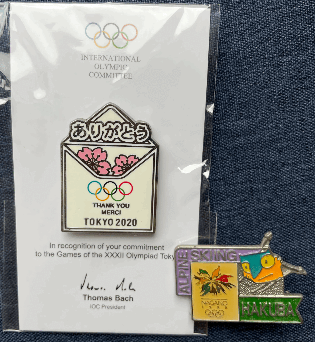 (ボランティア限定配布レア品)東京五輪ピンバッジ + (ビンテージ品)長野五輪ピンバッジ:アルペンスキー拍卖