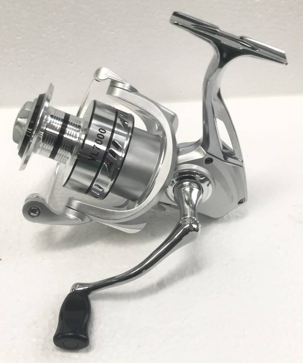 スピニングリール SILVER DRAGON YL7000☆送料無料☆新品未使用☆左右ハンドル変更可能☆375グラム☆アルミスプール☆拍卖