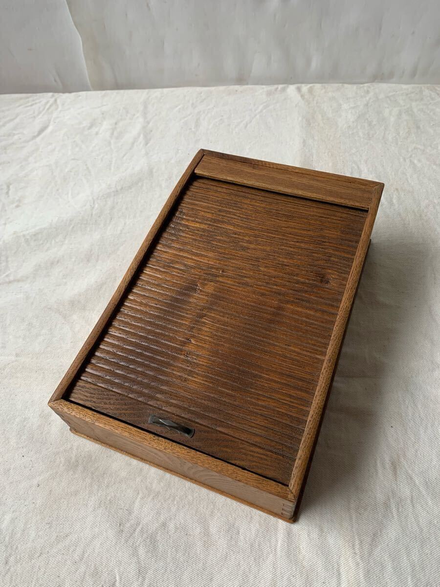 美品 中に黒柿が使われた楢材の木目が綺麗な蛇腹木製ケース小物入収納木箱 アンティークビンテージ古道具インテリアディスプレイ什器無垢材拍卖