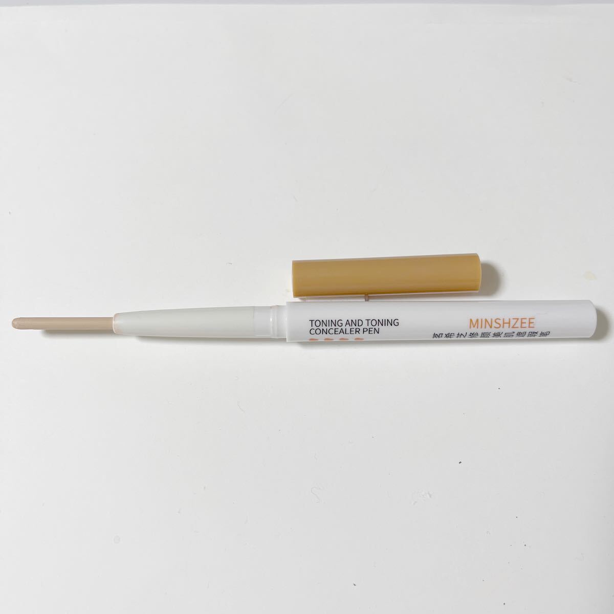 MINSHZEE コンシーラーペン くま隠し 涙袋 拍卖