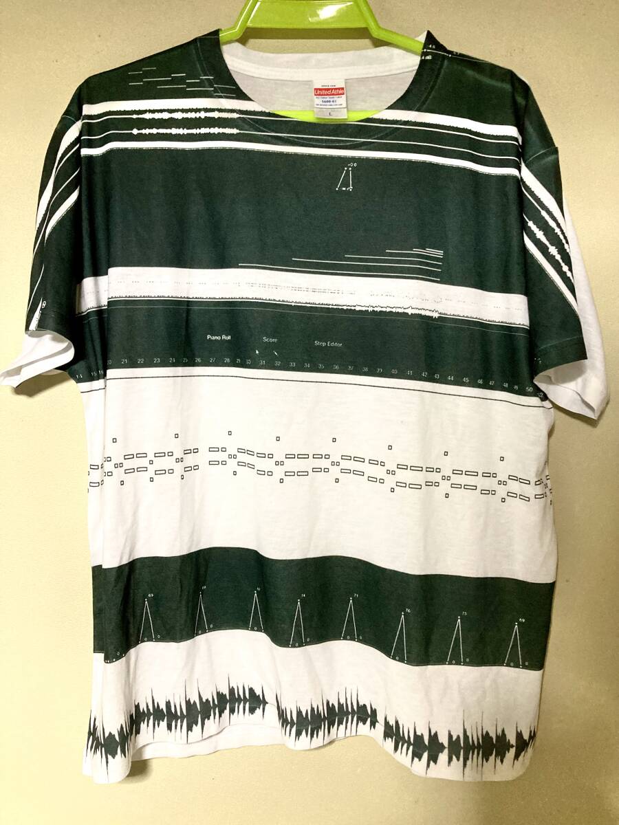 DAW波形ボーダーTシャツ Julie Watai拍卖