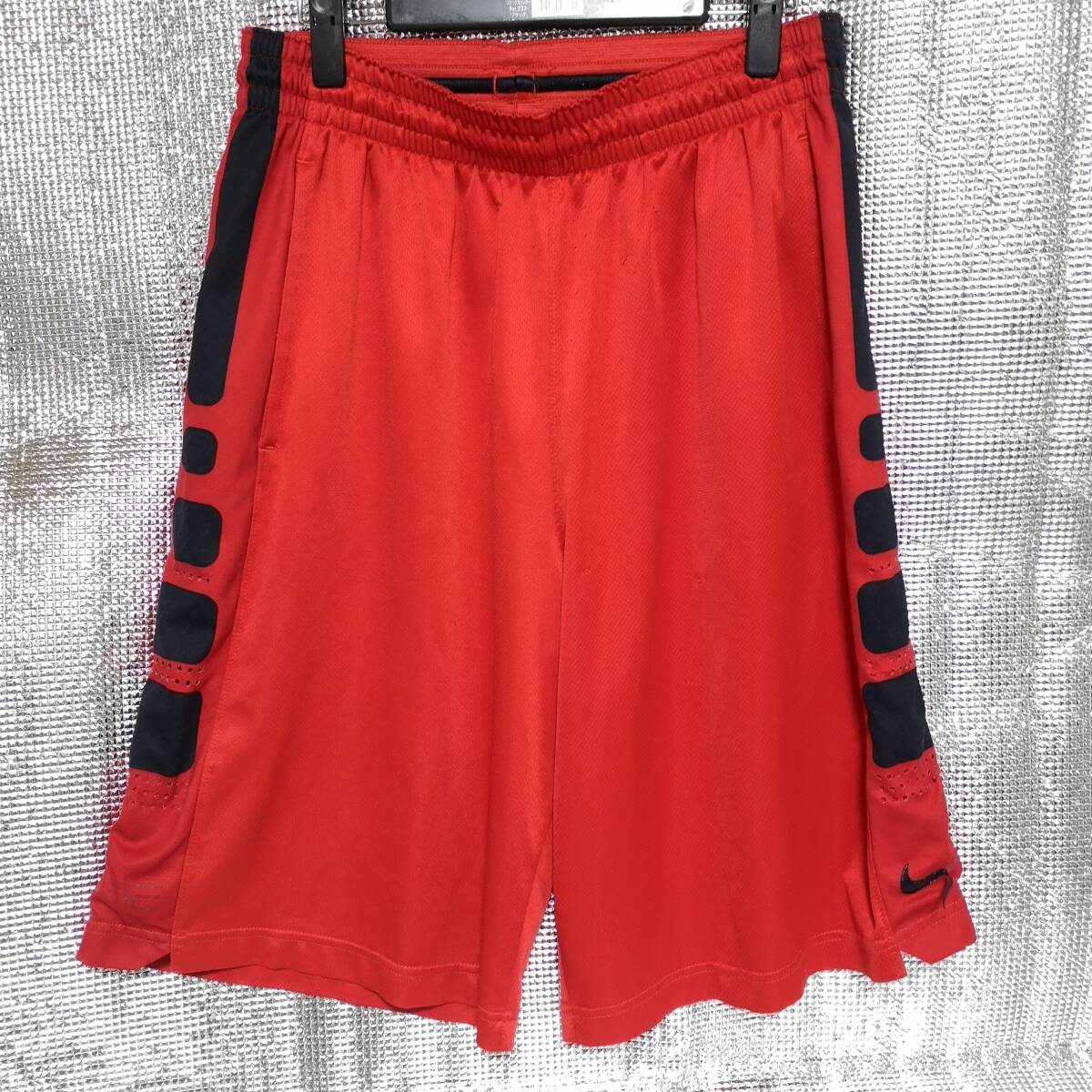 バスパン ナイキ レッド XL 753拍卖