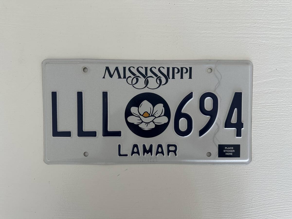 ◇ アメリカ ★Goodナンバー★ ミシシッピ州 発行 Mississippi 自動車用 ナンバープレート (LLL 694)拍卖