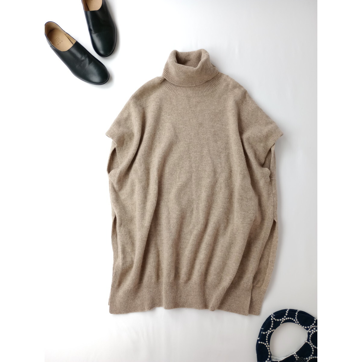 Gauze# ガーゼ タートルネック ベスト フレンチスリーブ スリット ウール 毛 100% ベージュ FREE 拍卖