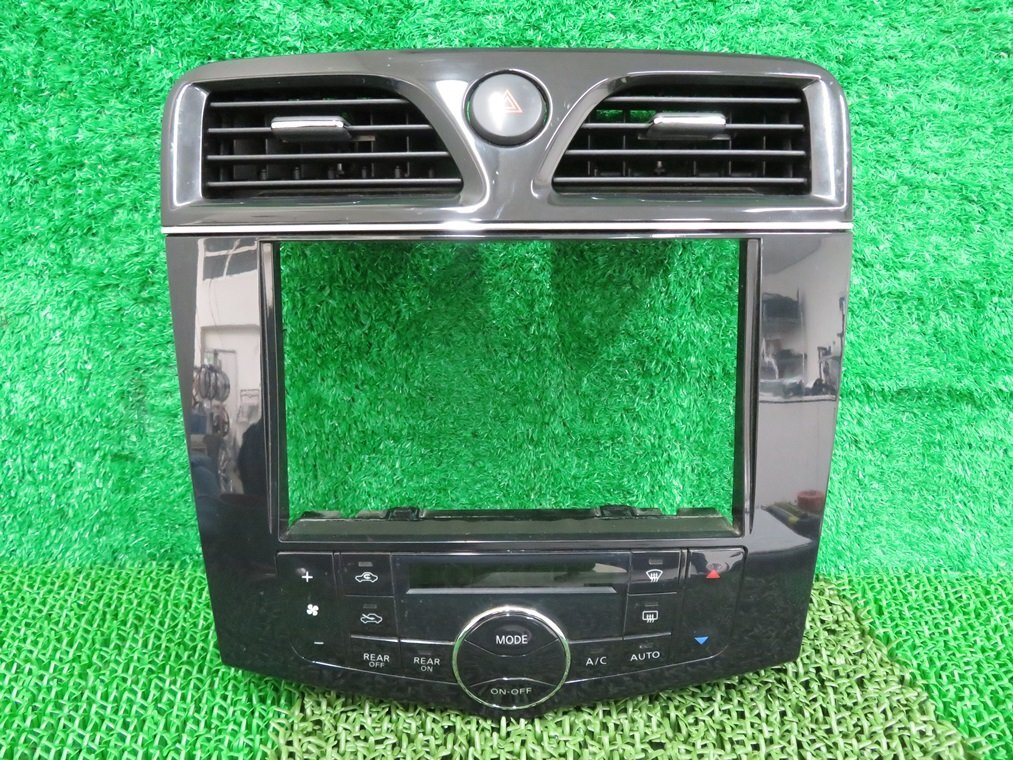 『psi』 日産 C26 セレナ 8インチ用 オーディオパネル エアコンパネル エアコンルーバー付き拍卖