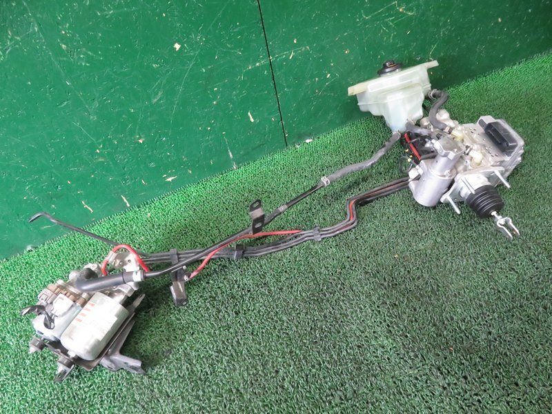 『psi』 トヨタ NHP170G シエンタ 1NZFXE ABSアクチュエーター & ブレーキマスター セット H28年式拍卖