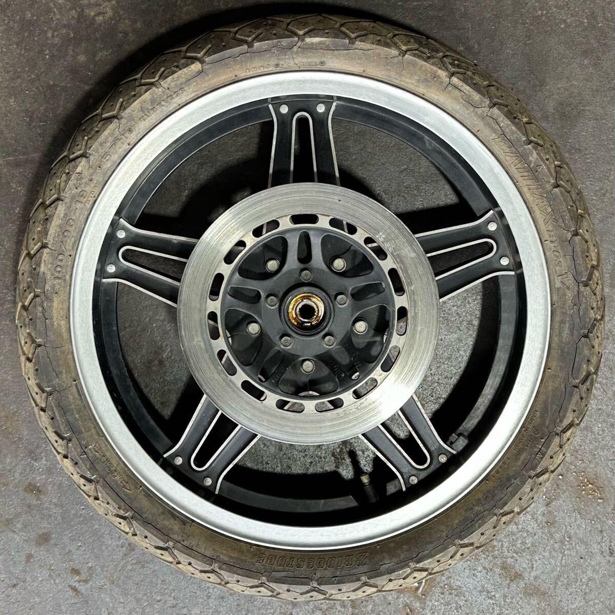 NC01 HONDA/ホンダ CB400LC ラグジュアリーカスタム 裏コム フロントホイール 19インチ J19×MT2.15 CB400N/250N/CB250T/400T/ホーク/バブ拍卖