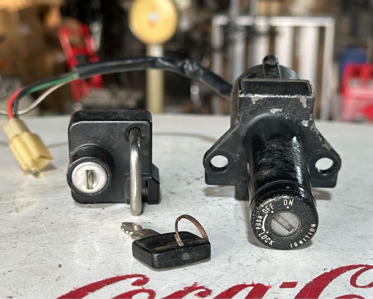 MD16 HONDA/ホンダ XLR250R/RF 純正 キーセット キーシリンダー ヘルメットホルダー メインキー/鍵 検/MD20/MD22/MD24/MD26拍卖