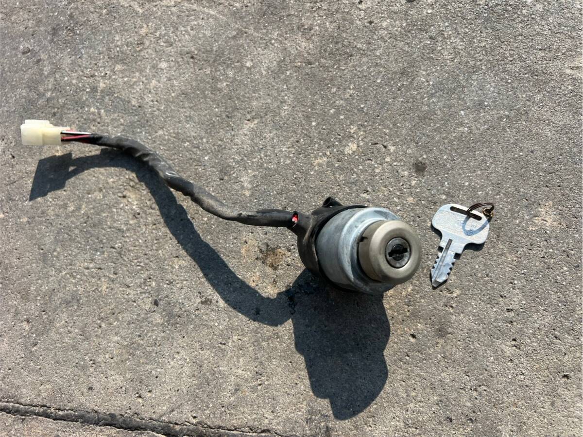 ★福島発 クボタ コンバイン R1-171外し キーシリンダー★拍卖