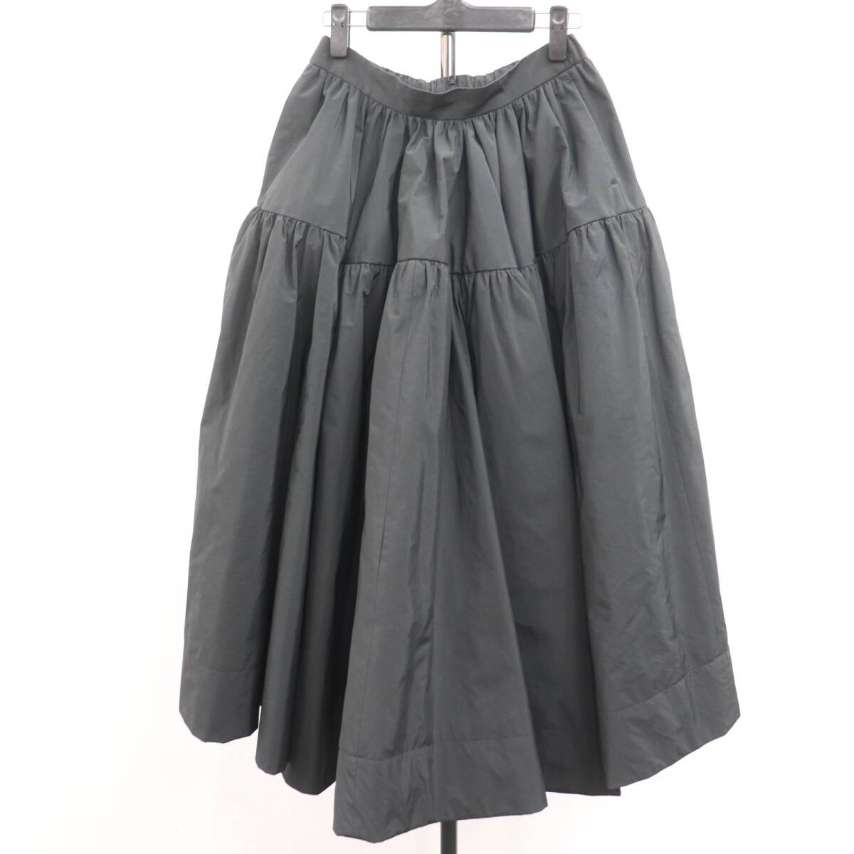 ITNV6M9QV75W 即決 本物 FETE フェテ イザベラスカート ボリューム 黒 ブラック サイズM レディース スカート ポリエステル ナイロン拍卖