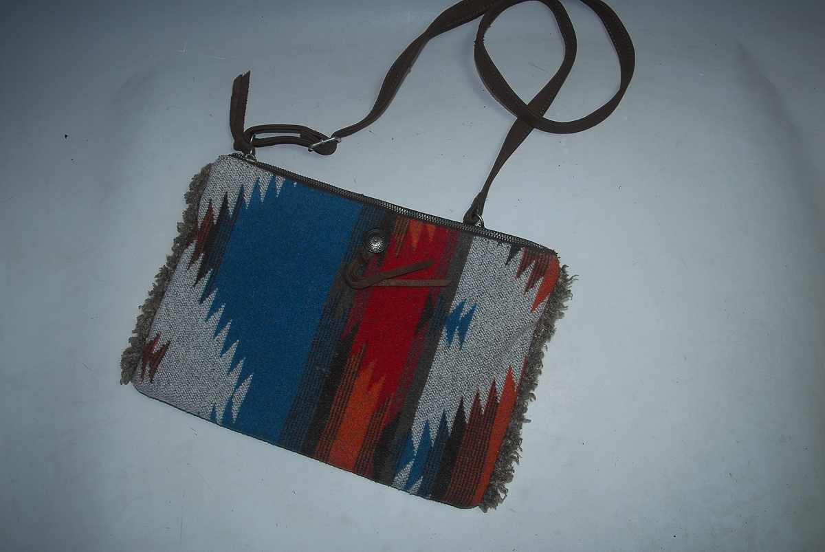 DSC5956◆最終価格!早い者勝ち!他でも即決出品中!おしゃれバッグ◆/存在感抜群!洗練されたデザイン!ショルダー/バッグ拍卖