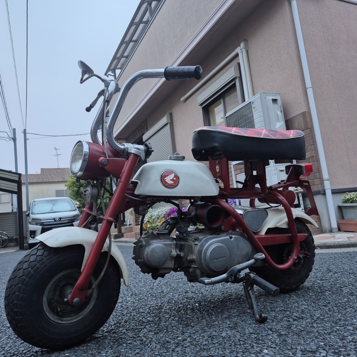 ホンダ HONDA 初代モンキー Z50M エンジン、フレーム共にZ50M 片角エンジン エンジン実動拍卖