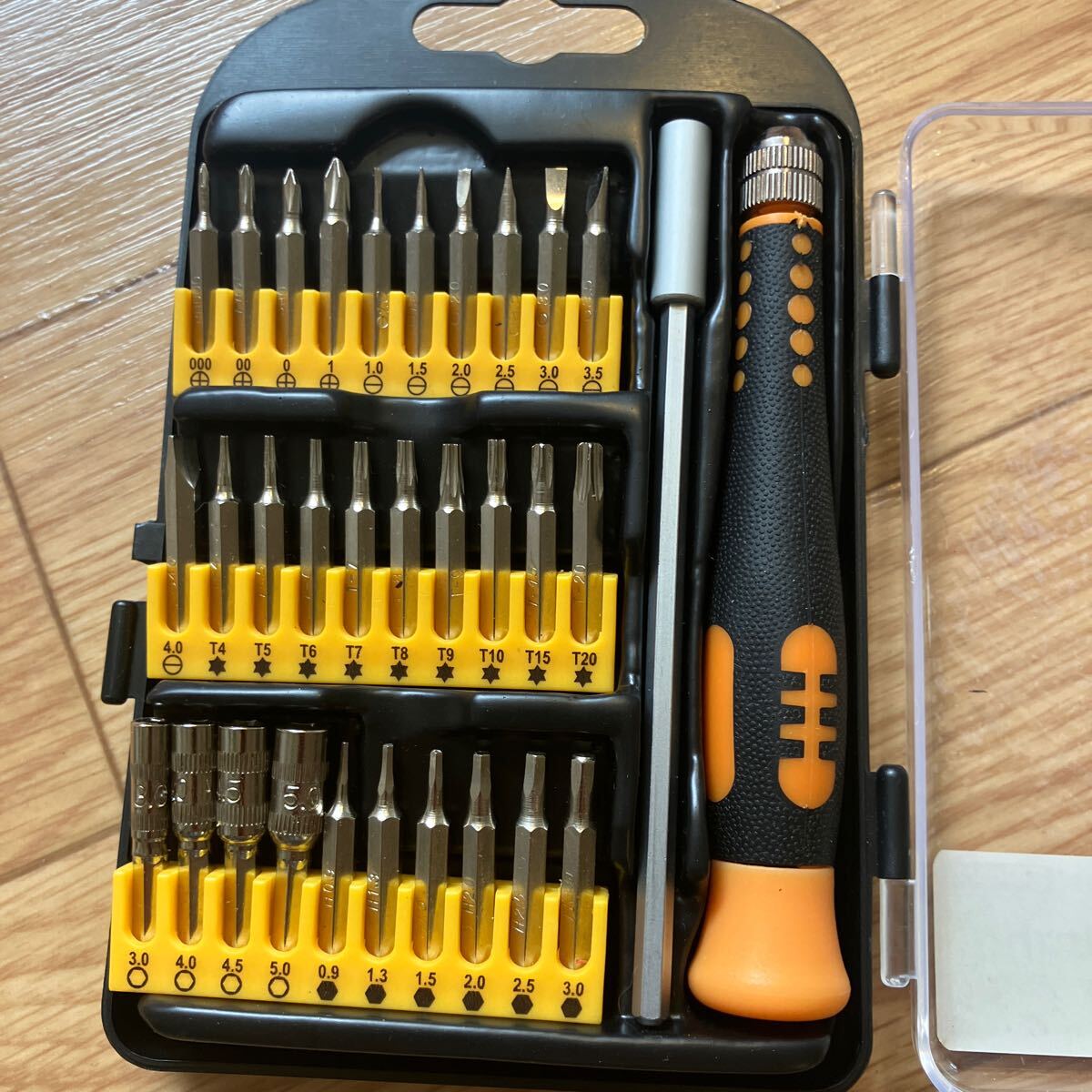 E-Value 精密ドライバーセット 差替式ビット30種+ハンドル+エクステンションバー入り EPS-650拍卖