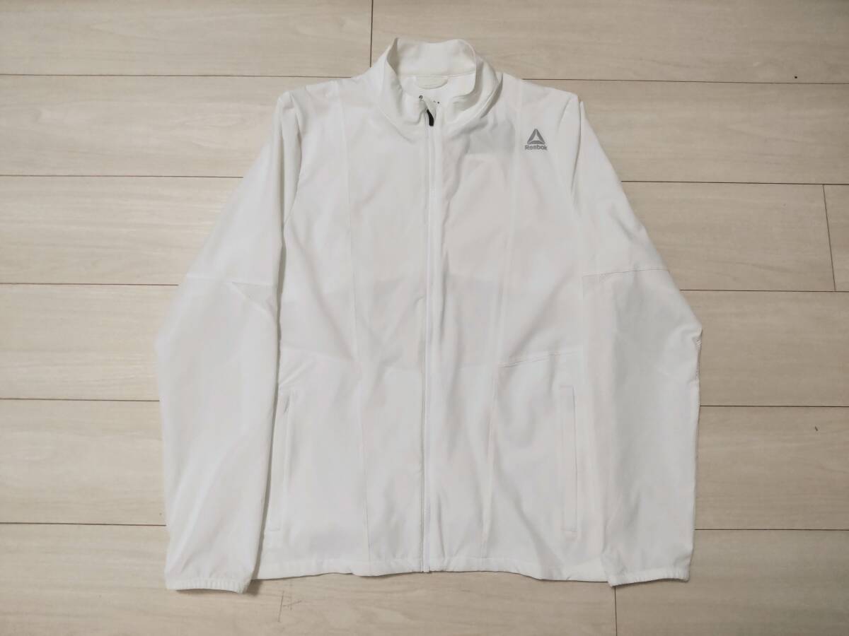 ★新品 REEBOK リーボック ランニングジャケット ★ストレッチ地 ★反射素材 ★「RUN」文字拍卖