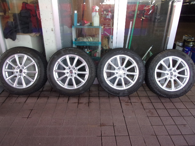 ♪S3253 ブリヂストン VRX2 245/50R18 アルミホイールセット 空気圧センサー付き フーガ♪拍卖