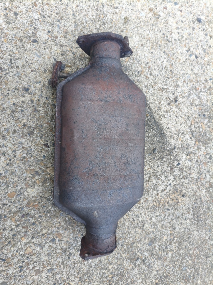 マツダ ロードスター 純正 NA6CE、B6、触媒、キャタライザー 棚落ちなし!拍卖