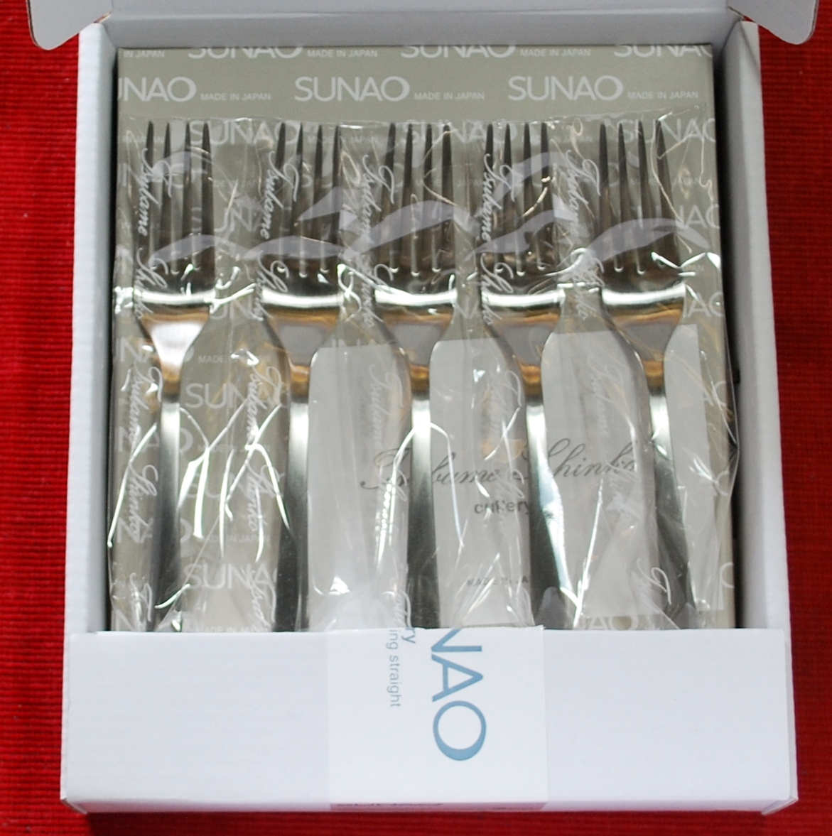 燕振興 製品・"SUNAO" シリーズ。 Cake Forks, 5本函入り。18-8Stainless Steel 拍卖