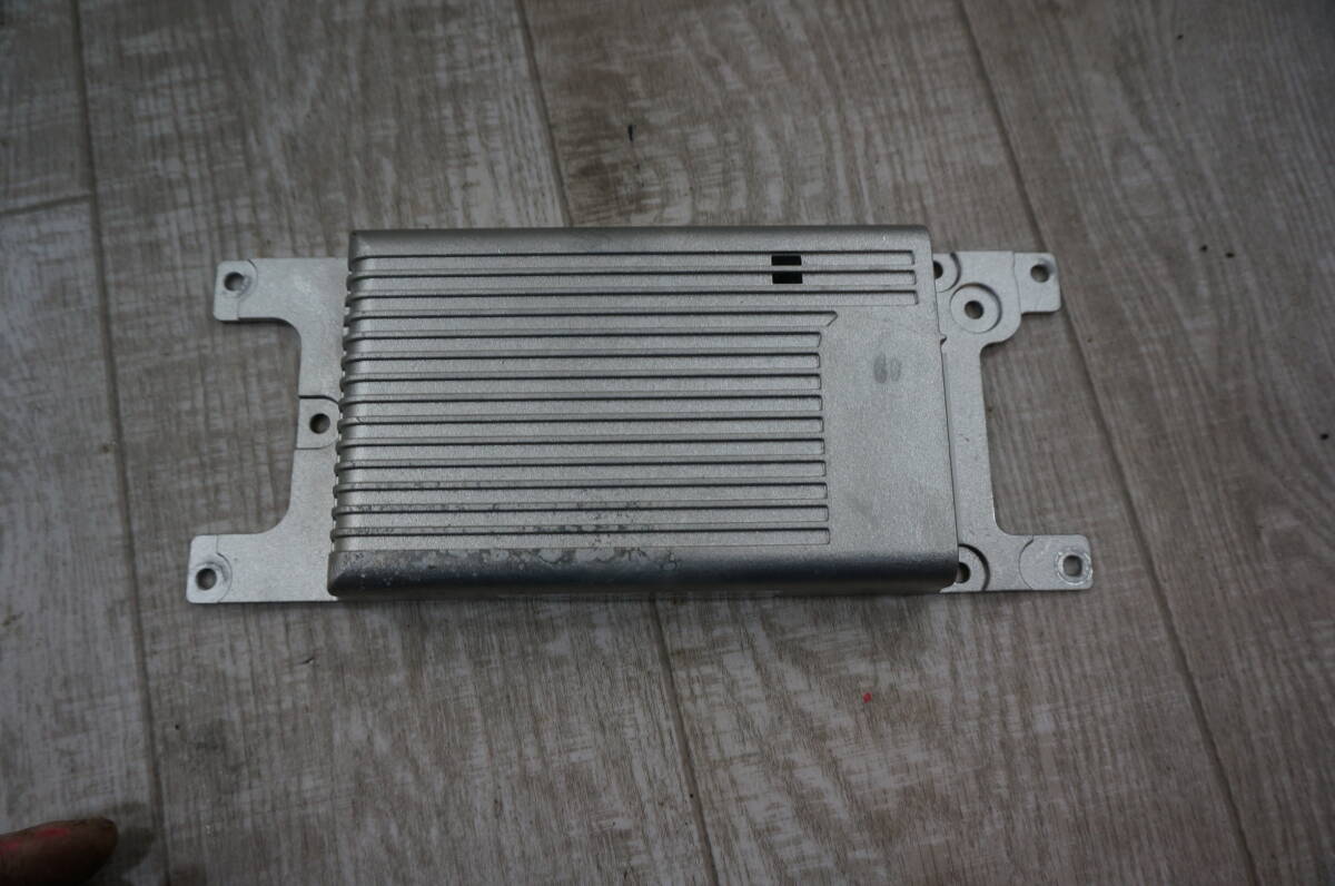 B288 BMW 7シリーズ KA30 F01 (8) Bluetooth コントロール 740I 04907176 6FT A96 84-10-9215184-01 172921 CP4332拍卖