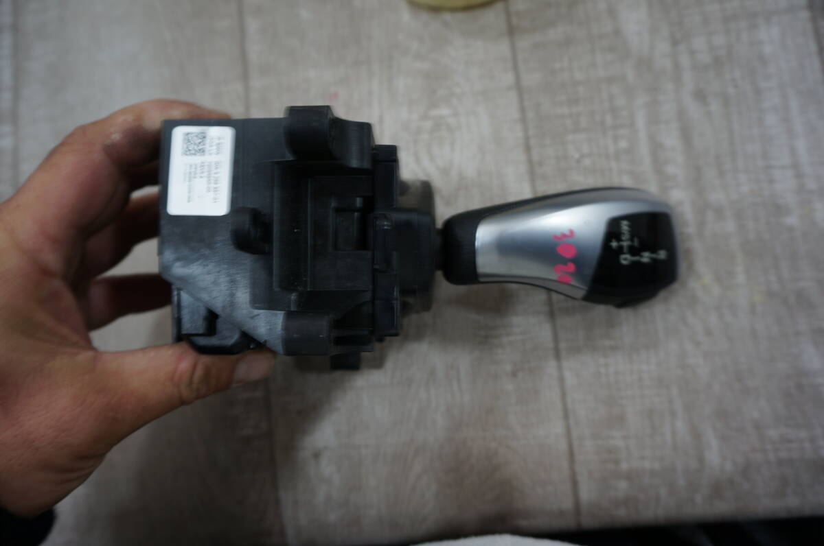 Z115 BMW 3シリーズ LDA-3D20 シフト レバー レンジ 前期 320d F30 モダン QW 9 296 897 01 9296897 01拍卖