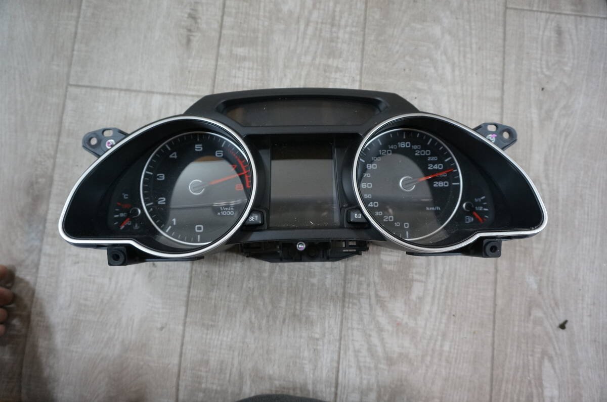 U322 アウディA5 ABA-8TCDNL H22/6 スピードメーター 8T0 920 931C拍卖