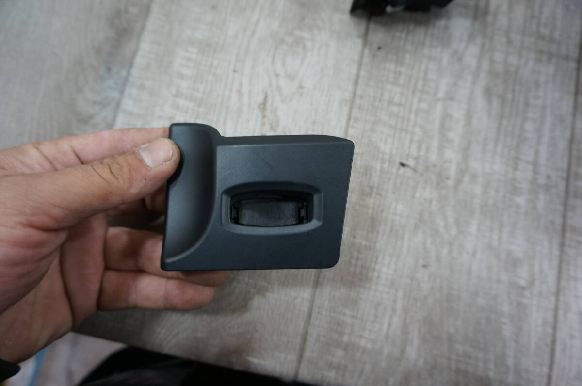 U385 BMW 3シリーズ E92 2007 イグニッションキーリーダー キースロット拍卖