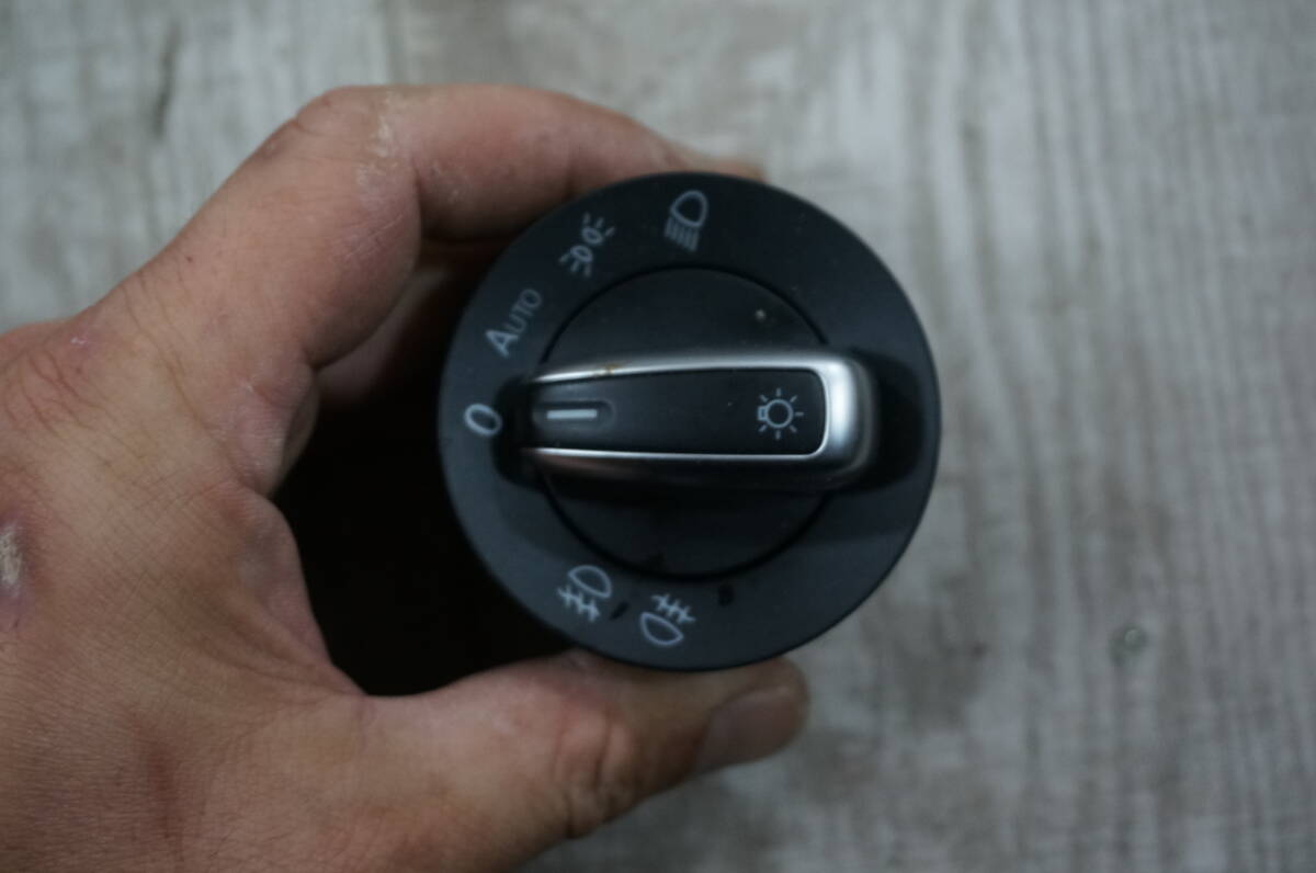 L132 フォルクスワーゲン ゴルフ ABA-1KCAV 2010年 TSI ハイライン 純正 ライトスイッチ 3C8 941 431 A拍卖