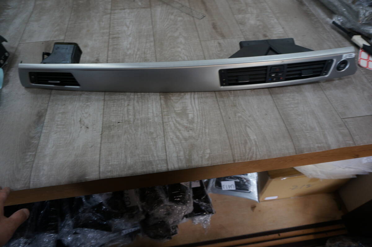 U421 BMW 3 Series E90 Mスポーツ 純正品 ブラッシュド アルミ インテリア トリム パネル ダッシュ カバー センター 拍卖