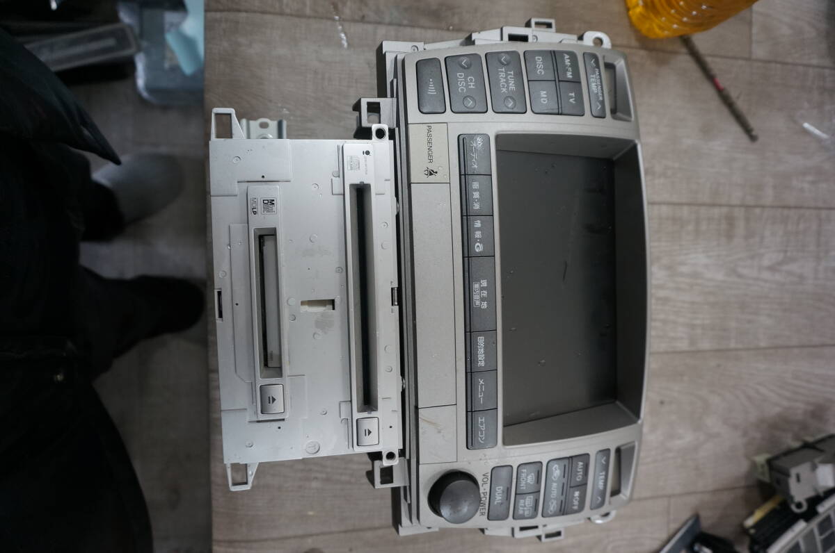 U462 中古 クラウン マジェスタ UZS186 平成18年10月 後期 純正 DENSO マルチモニター CDチェンジャー 86430-30231 2013年 動作保証拍卖