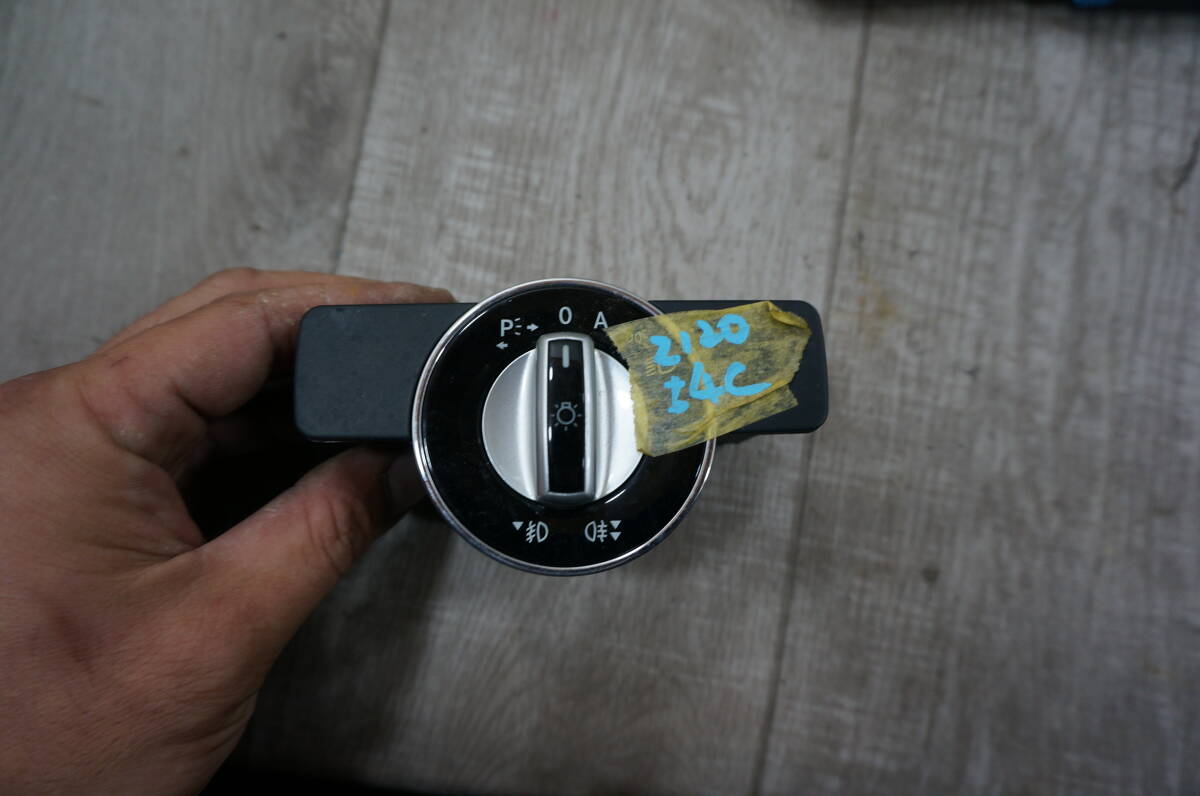 Q198 ベンツ 純正 ベンツE 《 212054C 》 ライトスイッチ A 212 905 17 00 Q1 090702拍卖