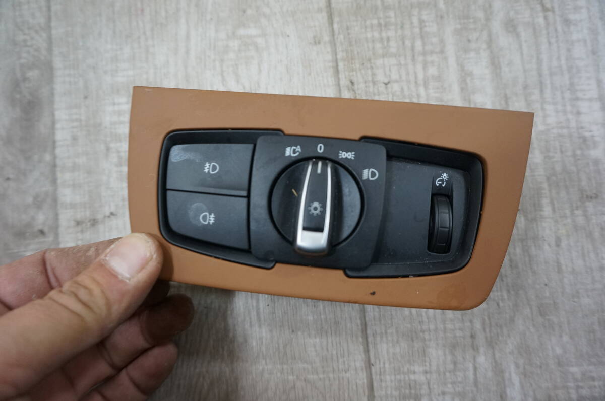 Q200 BMW F20 F21 F22 F30 F31 F32 F33 F34 F36 純正 ライトスイッチ 9 265 303-03 549 6489 07拍卖
