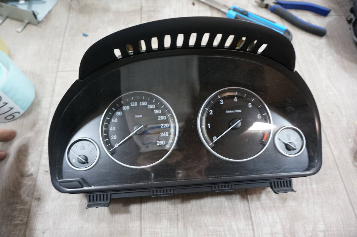 Q116 BMW 5シリーズ DBA-Xl20 スピードメーター 416 928047701 F10 523i yatsu拍卖