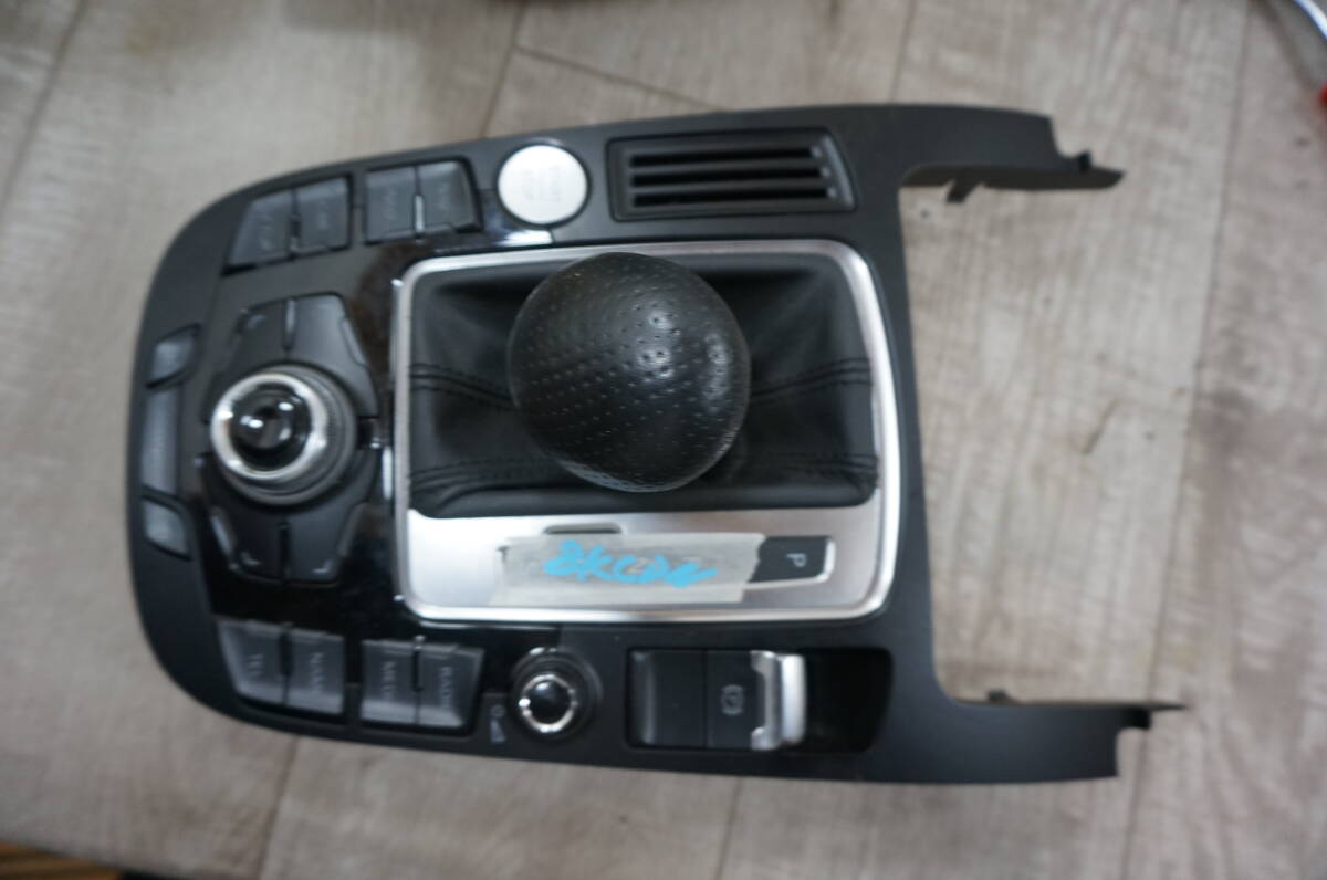 Q133 アウディ A4 8KCDN セダン 2.0T 純正 クワトロ シフト パネル オーディオ スイッチ付 8T0 919 609 G 確認済み拍卖