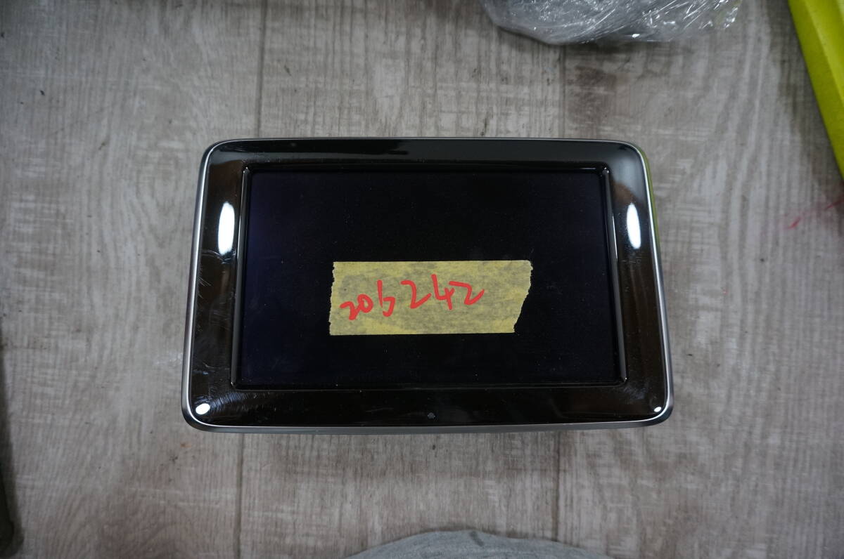 C151 Mercedes Benz メルセデス ベンツ 純正 モニター 7インチ【 A 246 900 11 06 】 A .B .G クラス純正 モニターA 246 900 76 03拍卖