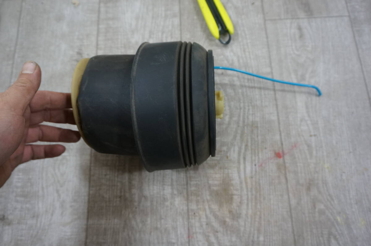 C208 BMW X5 E70 X6 E71 リア エアサス 左右共通 エアスプリング 1個 37126773664 37126790078 37126790079 37126790080 37126774041 02拍卖