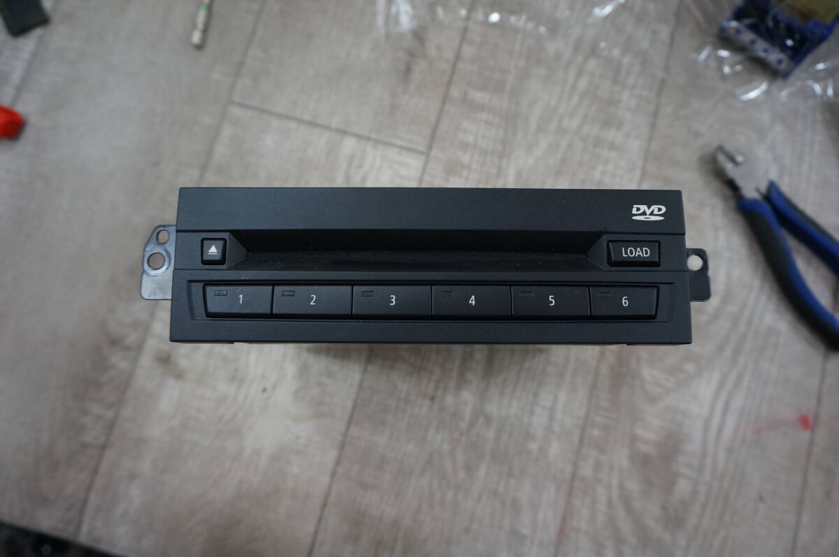 C253 BMW KA30 F20 F30 F10 F07 F25 F12 F06 F01 F02 DVDチェンジャープレーヤー DVDチェンジャー 65.12 9 258 338 01 6512 9258338 01拍卖