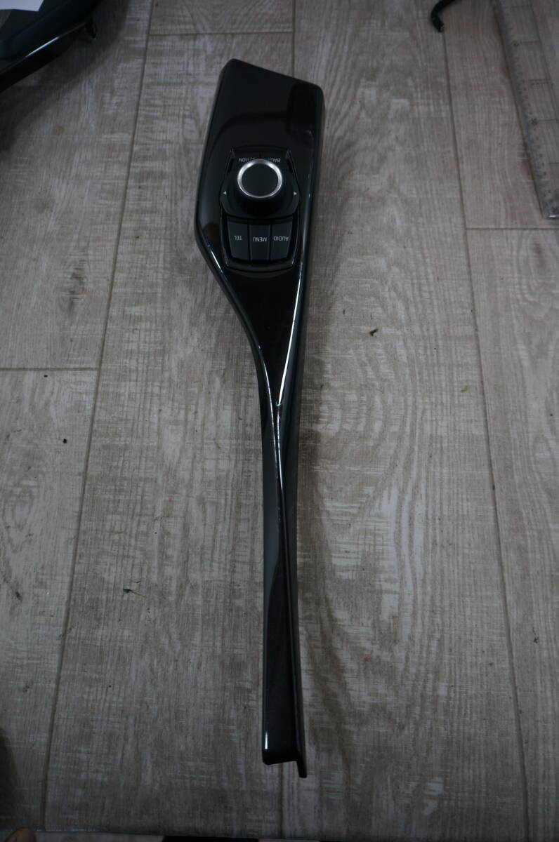 U378 BMW 116i F20 1シリーズ 2012年 1A16 コントローラー スイッチ 9261704拍卖