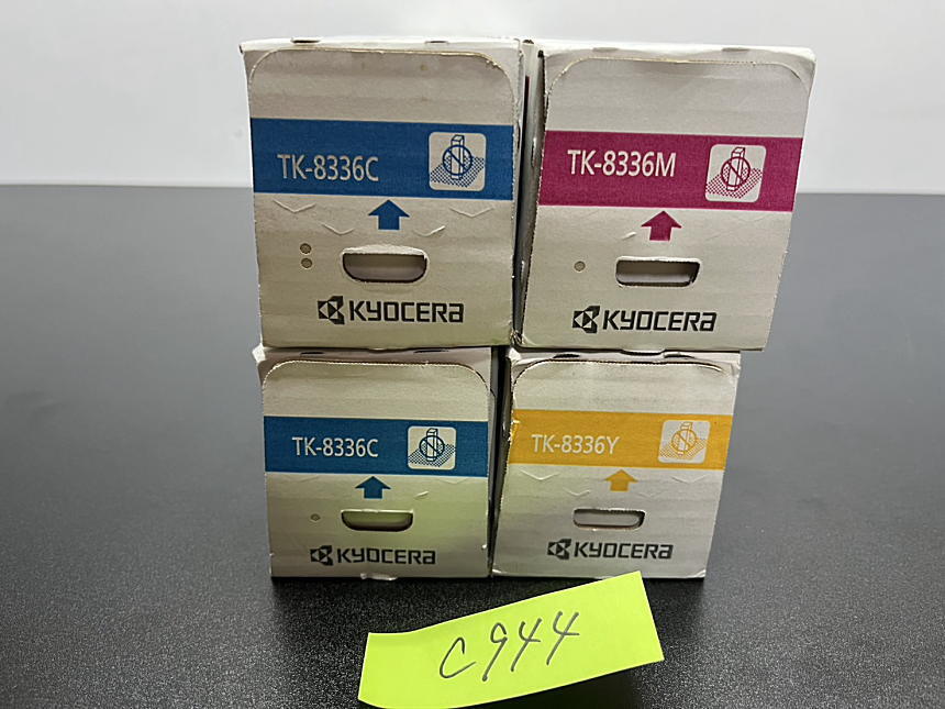 C-944【新品・外箱キズ・ヨゴレ・ヨレあり】京セラ KYOCERA トナーキット TK-8336 C/M/Y シアン/マゼンタ/イエロー 3色4本 純正拍卖