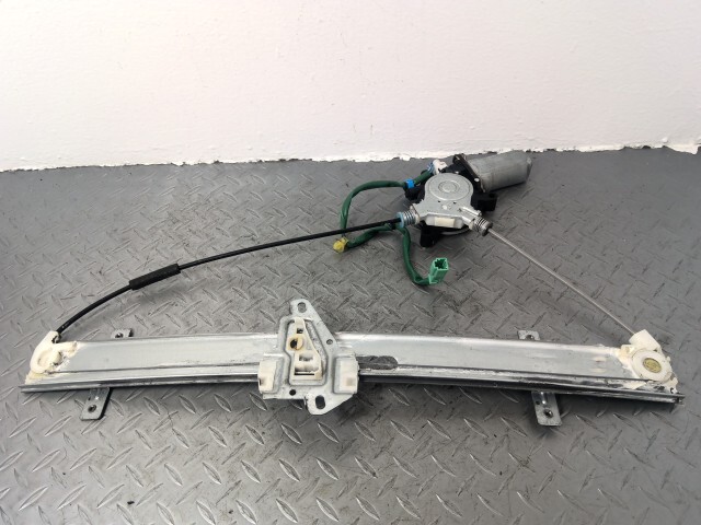 ストリーム RN1 左 フロント ドア レギュレター モーター 72250-S7A-J03拍卖