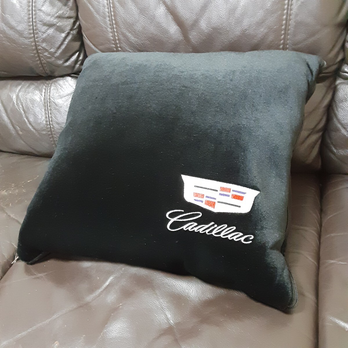 キャデラック クッション Cadillac CTS SRX STS エスカレード ブロアム ローライダー ヘッドライト テール LED グリル バンパー ホイール 1拍卖