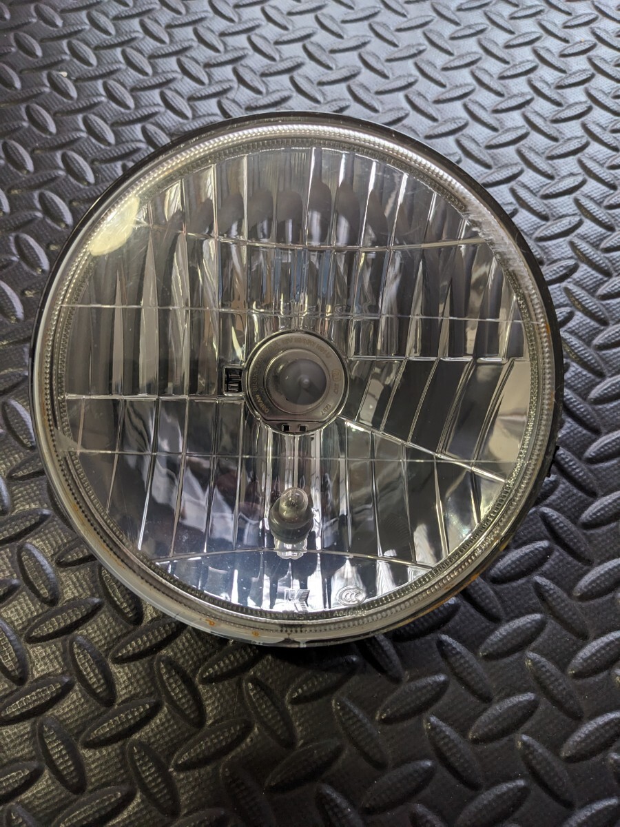 YB125sp 純正ヘッドライト中古になります。拍卖