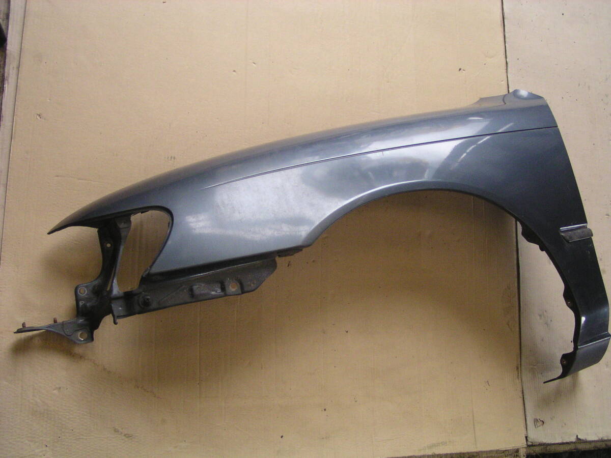 ☆ 個人様最寄りの営業所留め カローラ EE108G 左 フェンダー 183 AE100 CE100 AE101 EE107 スプリンターバン拍卖